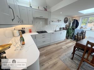 Open Plan Kitchen- click for photo gallery